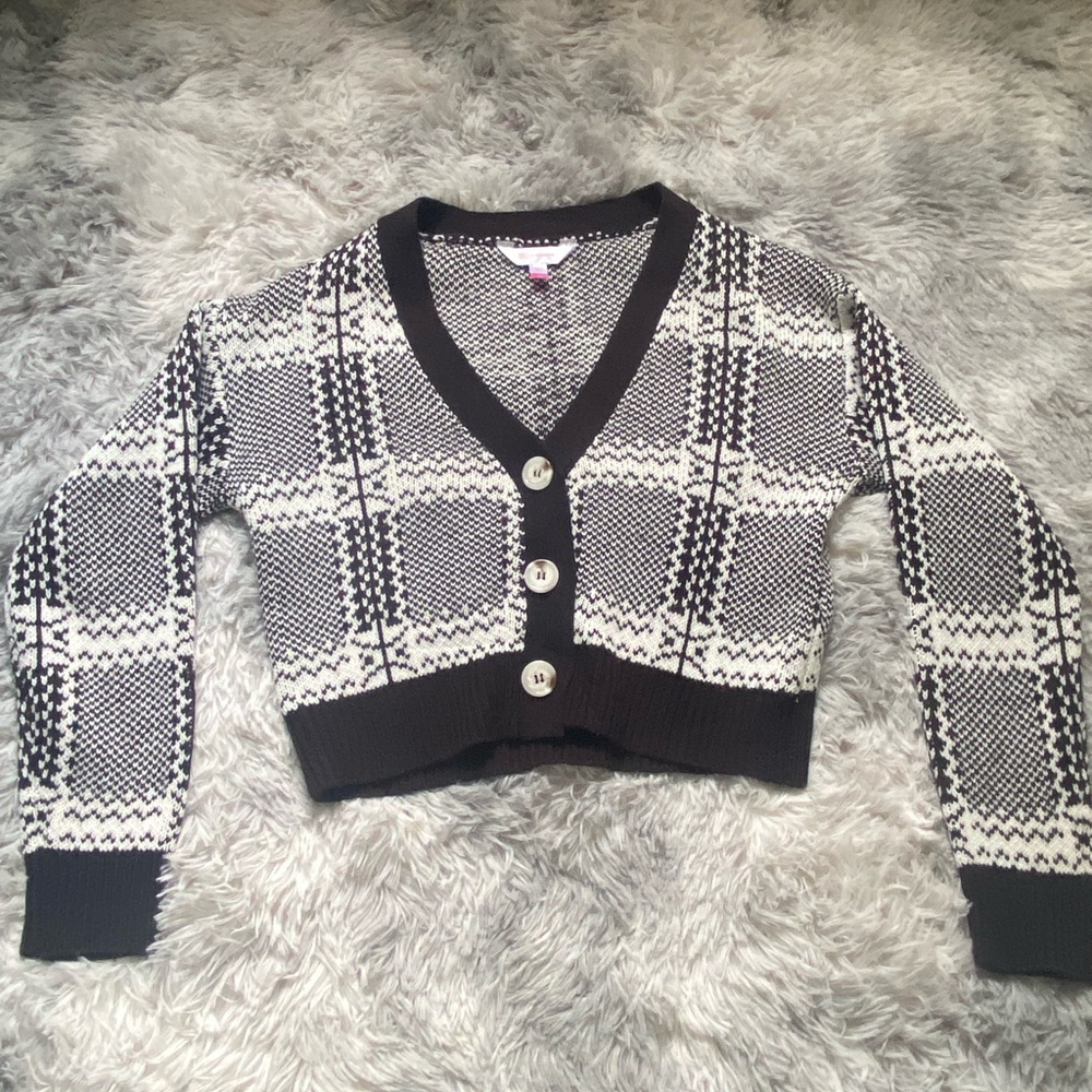 Cropped cardigan